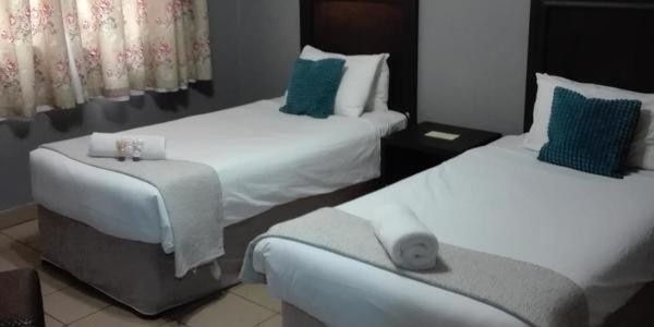 Waterside Lodge Cc 피트 레티프 외부 사진